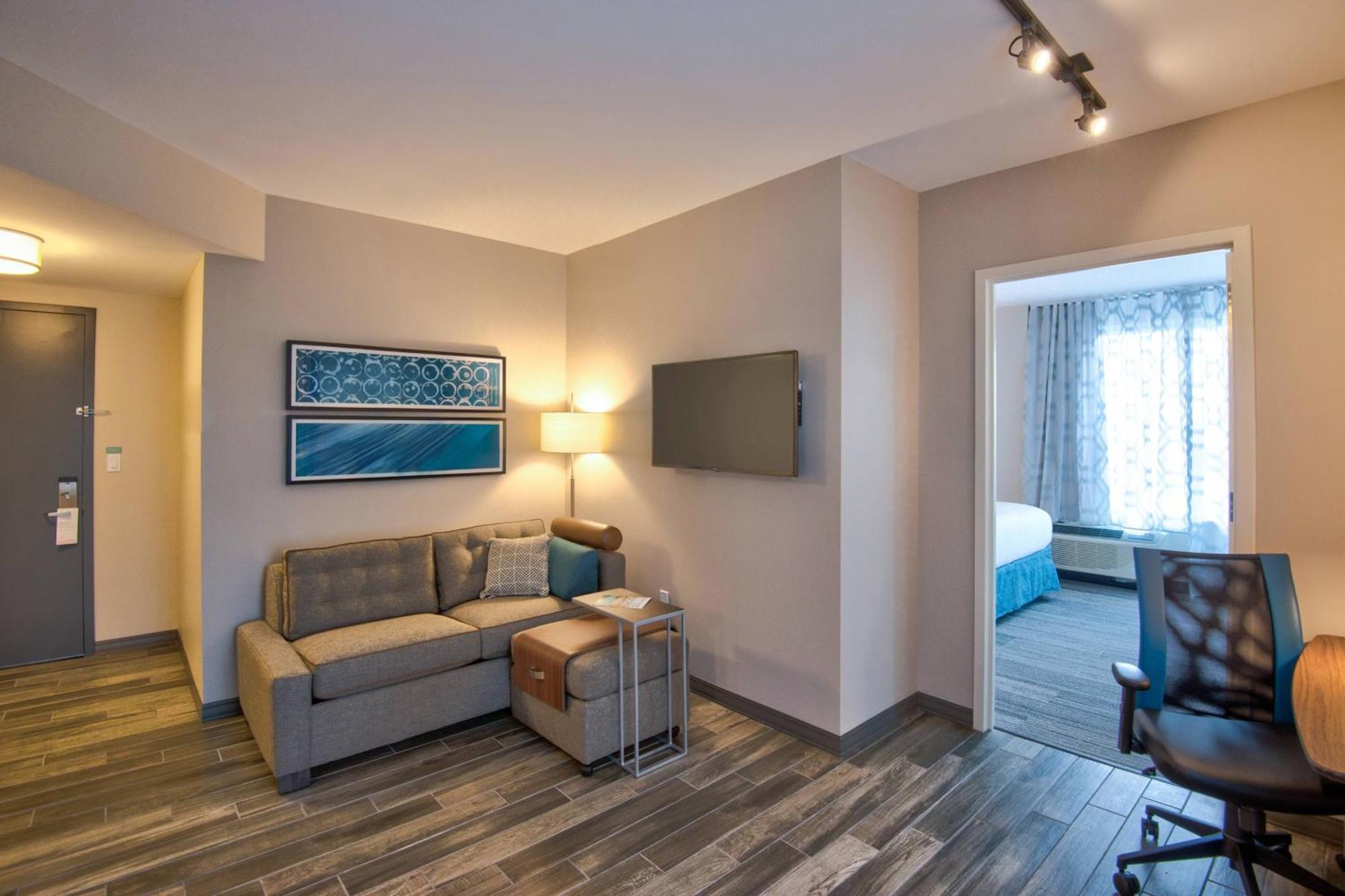 One-Bedroom Suite