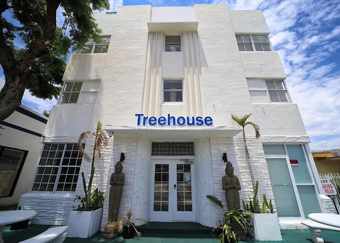 Hotel: Treehouse Hotel