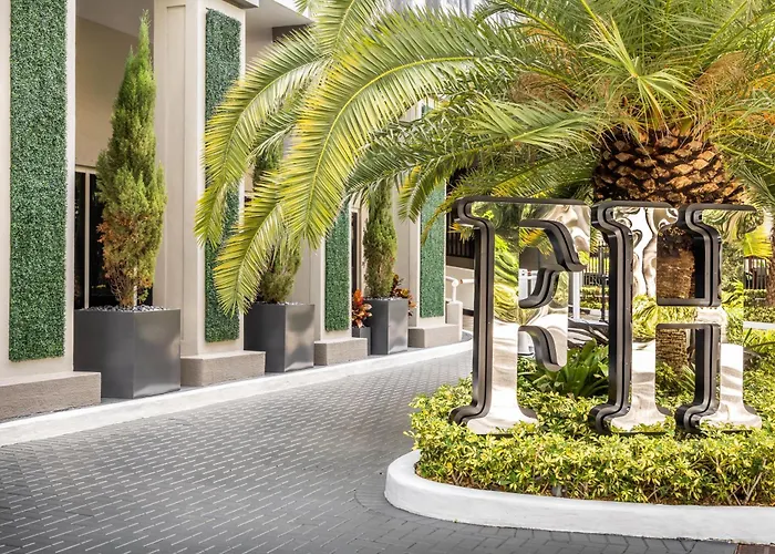 Fortune House Suites
