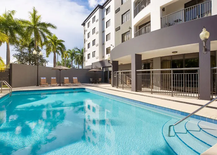 Courtyard By Marriott Miami At Dolphin Mall