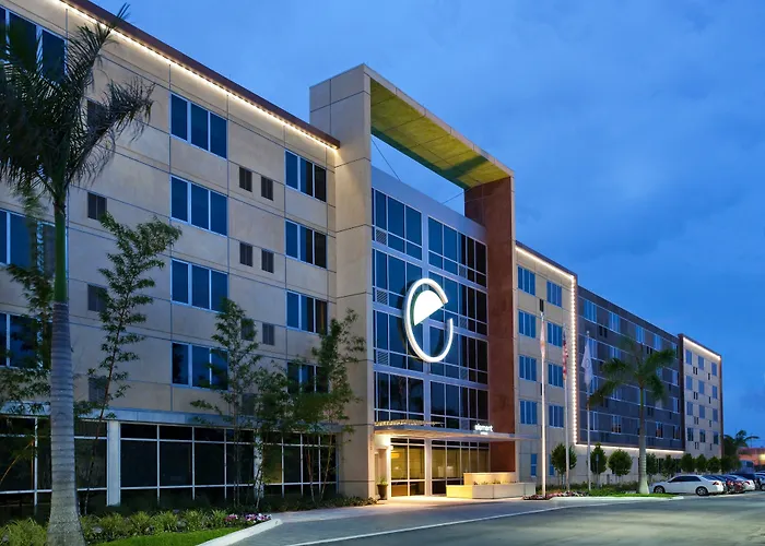  Element Miami International Airport